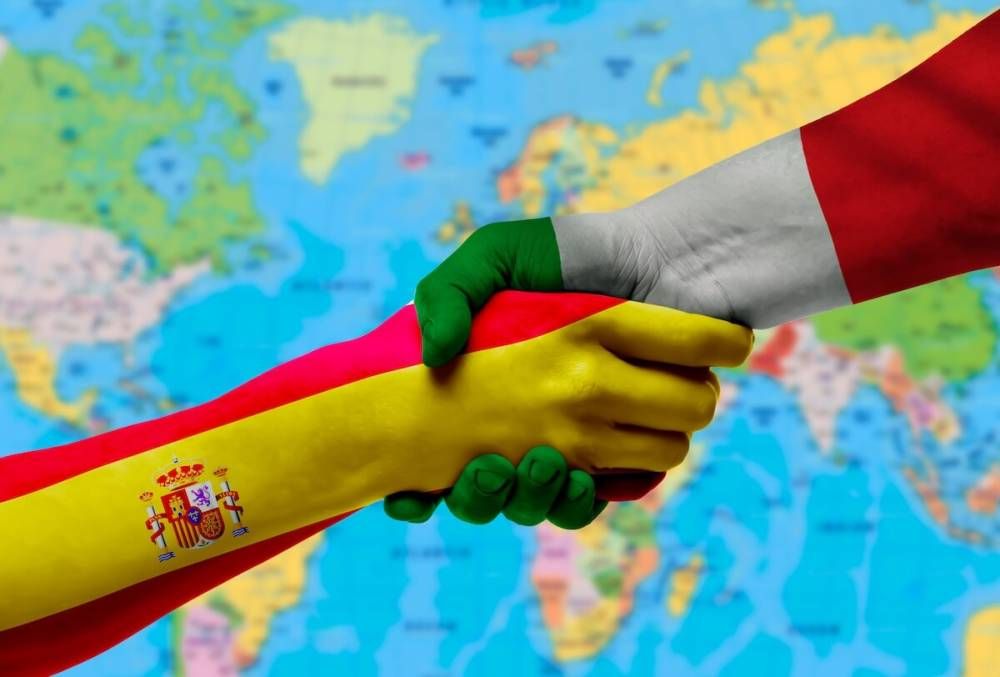 Что общего у итальянского с испанским?
