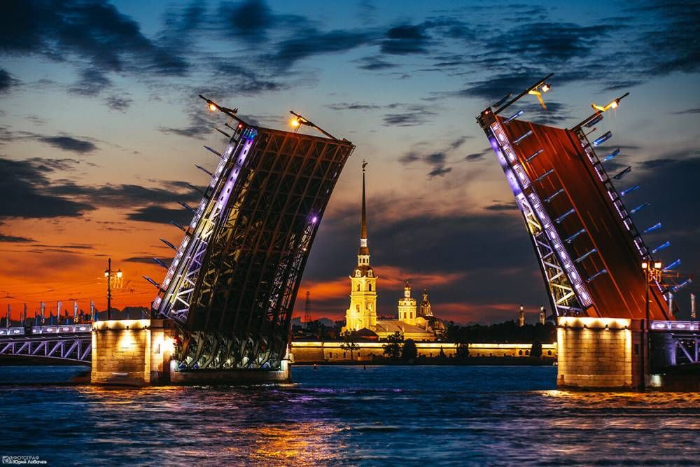 Почему Санкт-Петербург называют Питером?